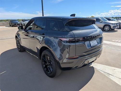 2026 Land Rover Range Rover Evoque Dynamic SE