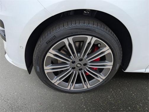 2025 Land Rover Range Rover Sport P530 Dynamic SE