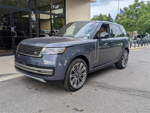 2025 Land Rover Range Rover P400 SE