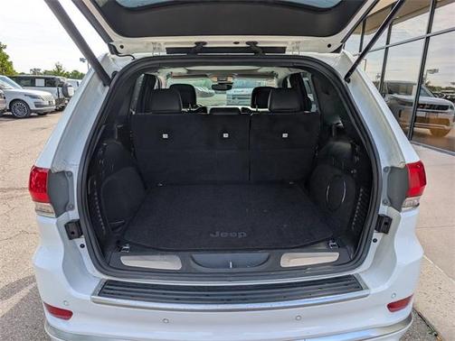 2017 Jeep Grand Cherokee Summit