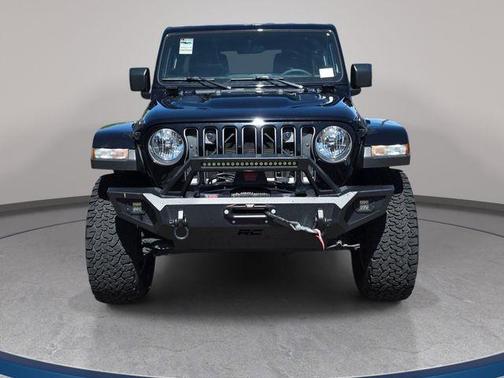 Black Clearcoat 2023 Jeep Wrangler Rubicon