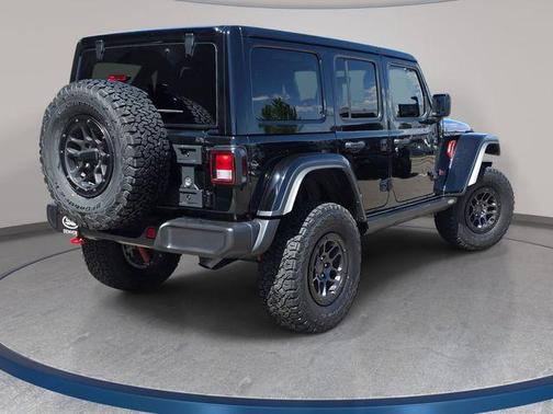Black Clearcoat 2023 Jeep Wrangler Rubicon