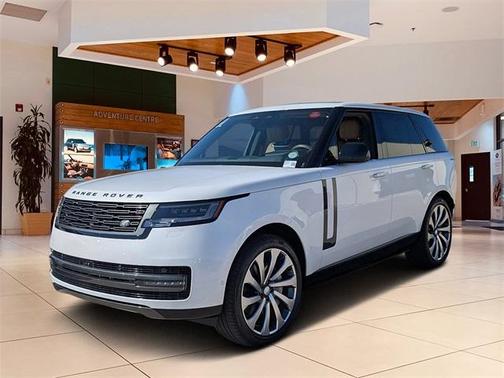 2025 Land Rover Range Rover P530 SE