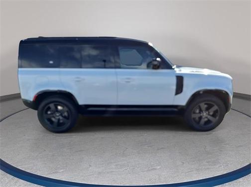 2021 Land Rover Defender 110 X-Dynamic SE