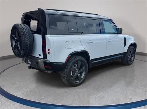 2021 Land Rover Defender 110 X-Dynamic SE