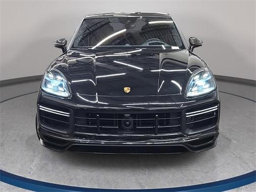 2023 Porsche Cayenne Turbo GT