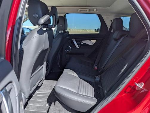2025 Land Rover Discovery Sport S