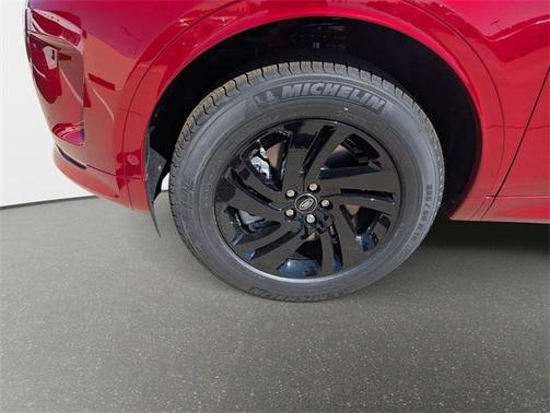 2025 Land Rover Discovery Sport S