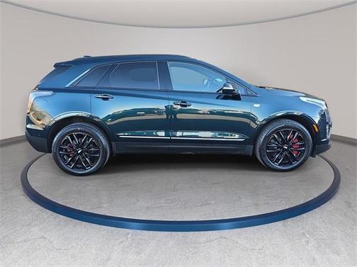 2025 Cadillac XT5 Sport