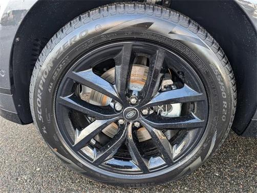 2025 Land Rover Range Rover Velar P250 Dynamic SE