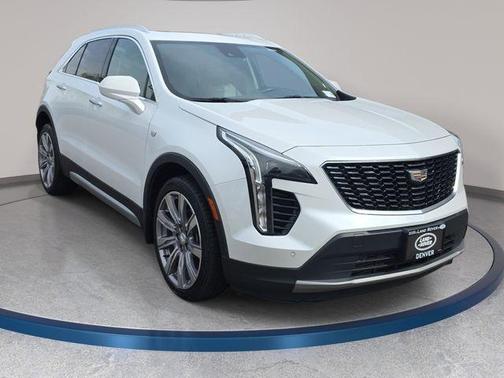 Crystal White Tri-Coat 2020 Cadillac XT4 Premium Luxury