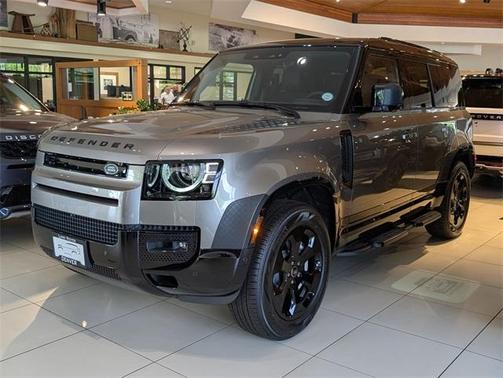 2025 Land Rover Defender P400 X-Dynamic SE