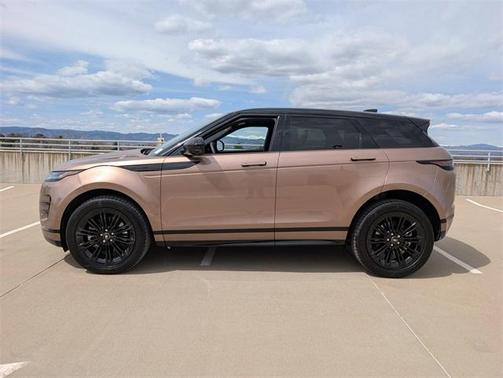 2024 Land Rover Range Rover Evoque Dynamic SE