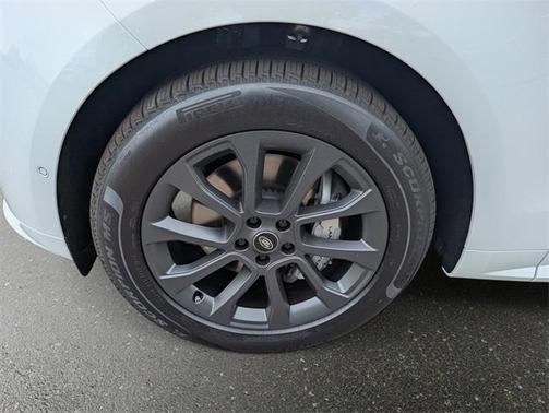 2025 Land Rover Range Rover Sport P400 Dynamic SE