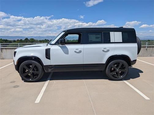 2025 Land Rover Defender P525 V8