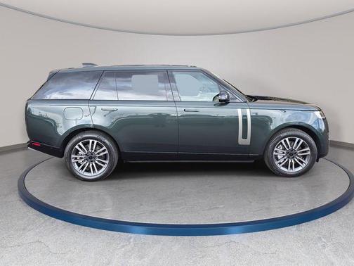 Belgravia Green 2026 Land Rover Range Rover P530 SE 7 Seat