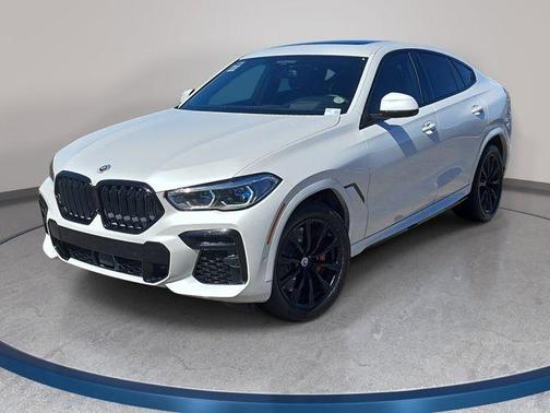Mineral White Metallic 2022 BMW X6 M50i