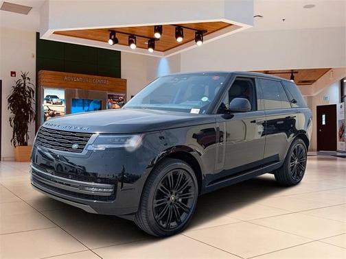 2025 Land Rover Range Rover P400 SE