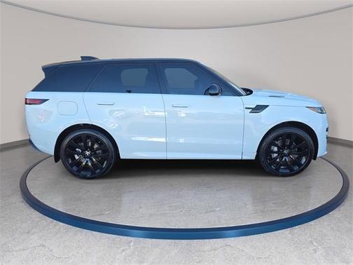 2025 Land Rover Range Rover Sport P460 Dynamic SE