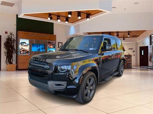 2025 Land Rover Defender P500 X-Dynamic SE