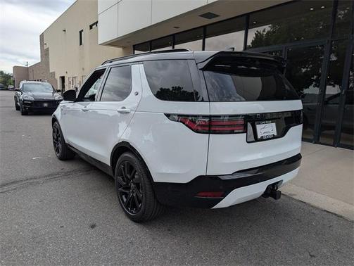 2025 Land Rover Discovery P300 Dynamic SE