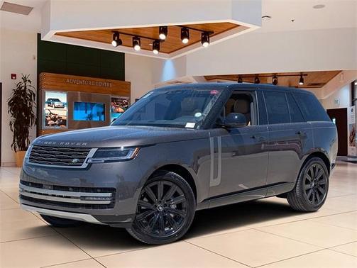 2025 Land Rover Range Rover P400 SE