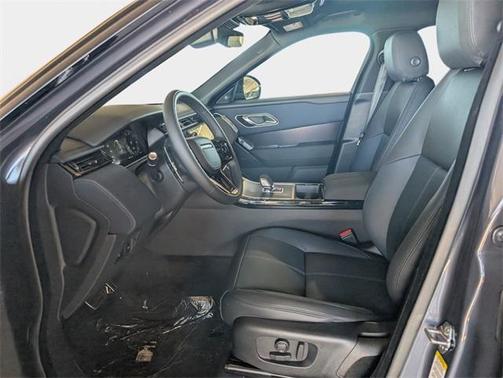 2026 Land Rover Range Rover Velar P250 Dynamic SE
