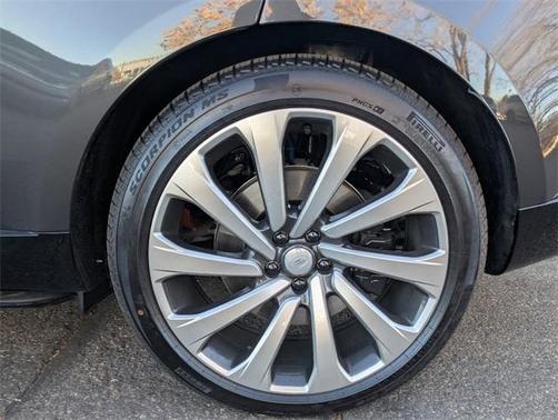 2025 Land Rover Range Rover AUTOBIOGRAPHY
