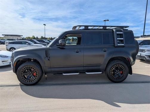 2020 Land Rover Defender 110 SE