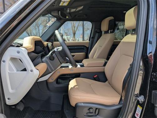 2025 Land Rover Defender P400 S