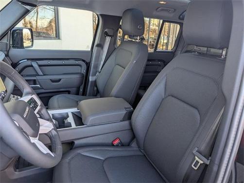 2025 Land Rover Defender P300