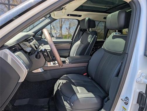 2025 Land Rover Range Rover P530 Autobiography