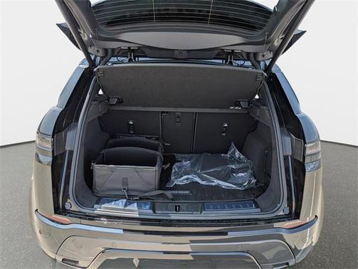 2026 Land Rover Range Rover Evoque Dynamic SE