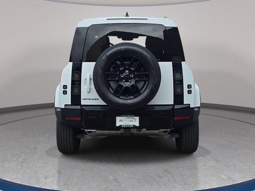 Fuji White 2026 Land Rover Defender P300 S