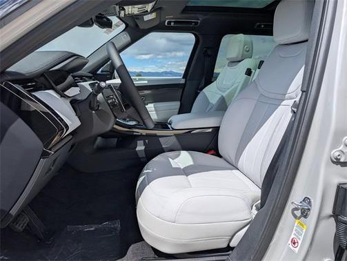 2025 Land Rover Range Rover Sport P360 S