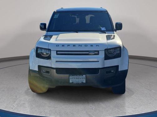 Fuji White 2024 Land Rover Defender P400 X-Dynamic SE