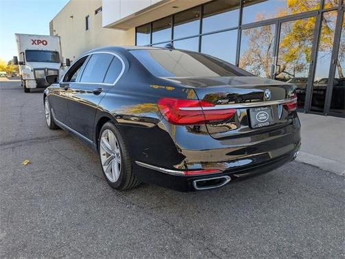 2017 BMW 750 i xDrive