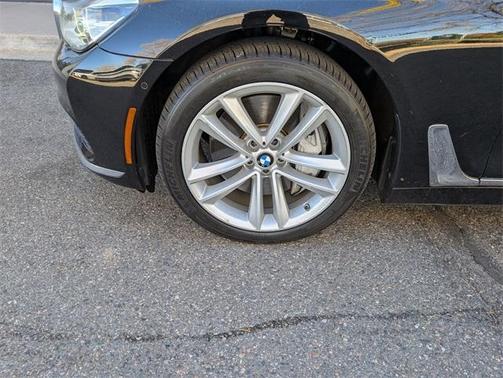 2017 BMW 750 i xDrive