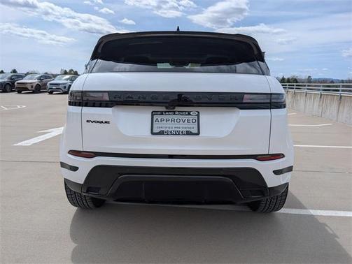 2024 Land Rover Range Rover Evoque Dynamic SE