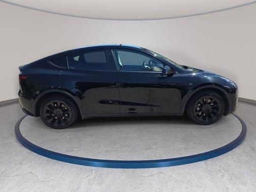 Black 2020 Tesla Model Y Long Range