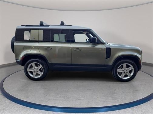 2020 Land Rover Defender 110 SE