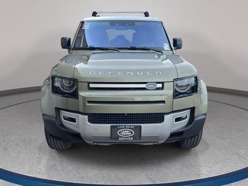 2020 Land Rover Defender 110 SE