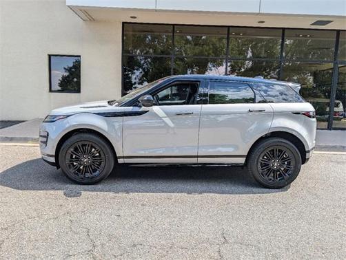 2024 Land Rover Range Rover Evoque Dynamic SE