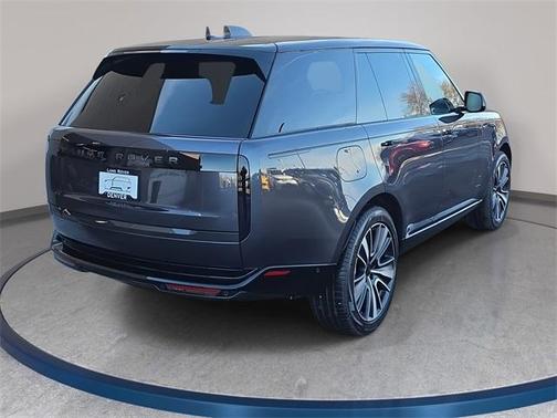 2026 Land Rover Range Rover P400 SE