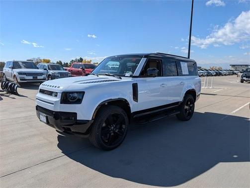 2025 Land Rover Defender P400 X-Dynamic SE