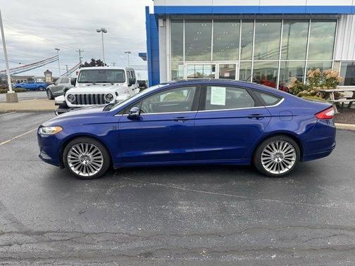 2014 Ford Fusion SE
