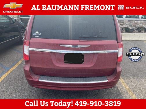 2016 Chrysler Town & Country Touring-L