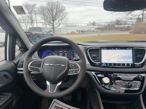 2026 Chrysler Pacifica Limited