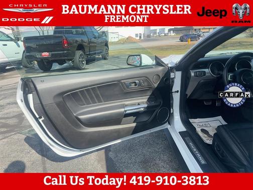 2022 Ford Mustang EcoBoost Premium