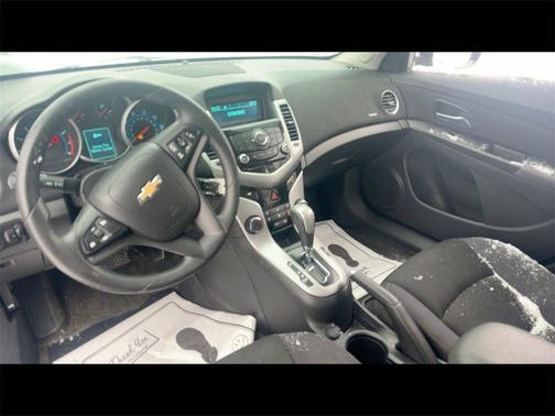 2015 Chevrolet Cruze 1LT